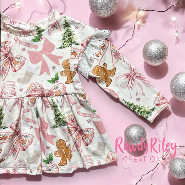 Pink Gingerbread Bows